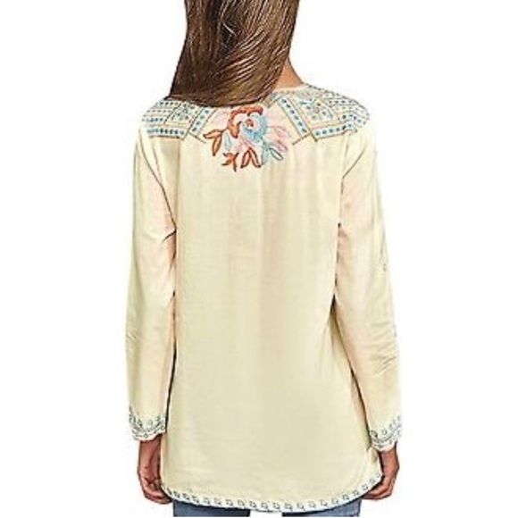 NWT Embroidered White and Blue Women's Tunic - Picture 6 of 8